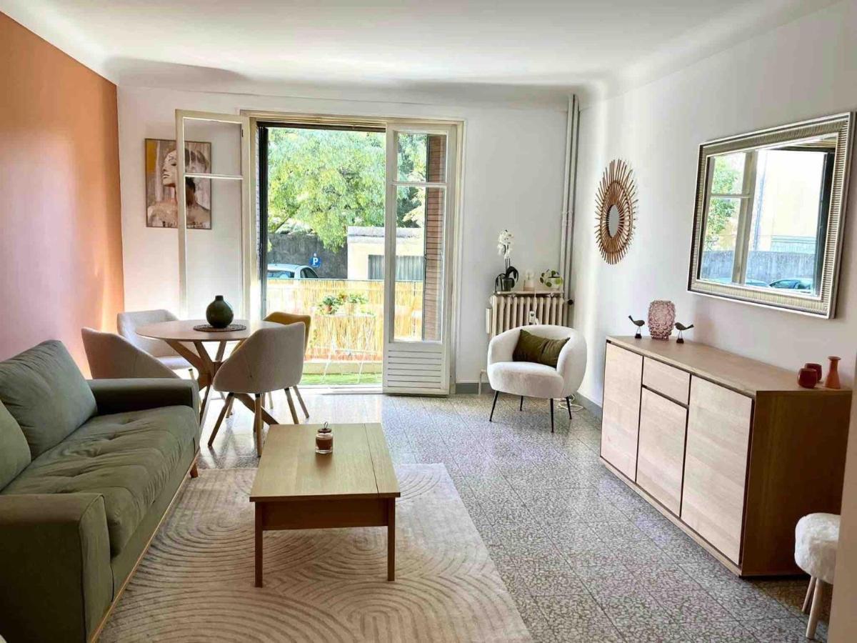Bel Appartement Lumineux Et Calme A 10Min A Pied Du Centre Aix Avec Parking Et Air Conditionne Aix-en-Provence Luaran gambar