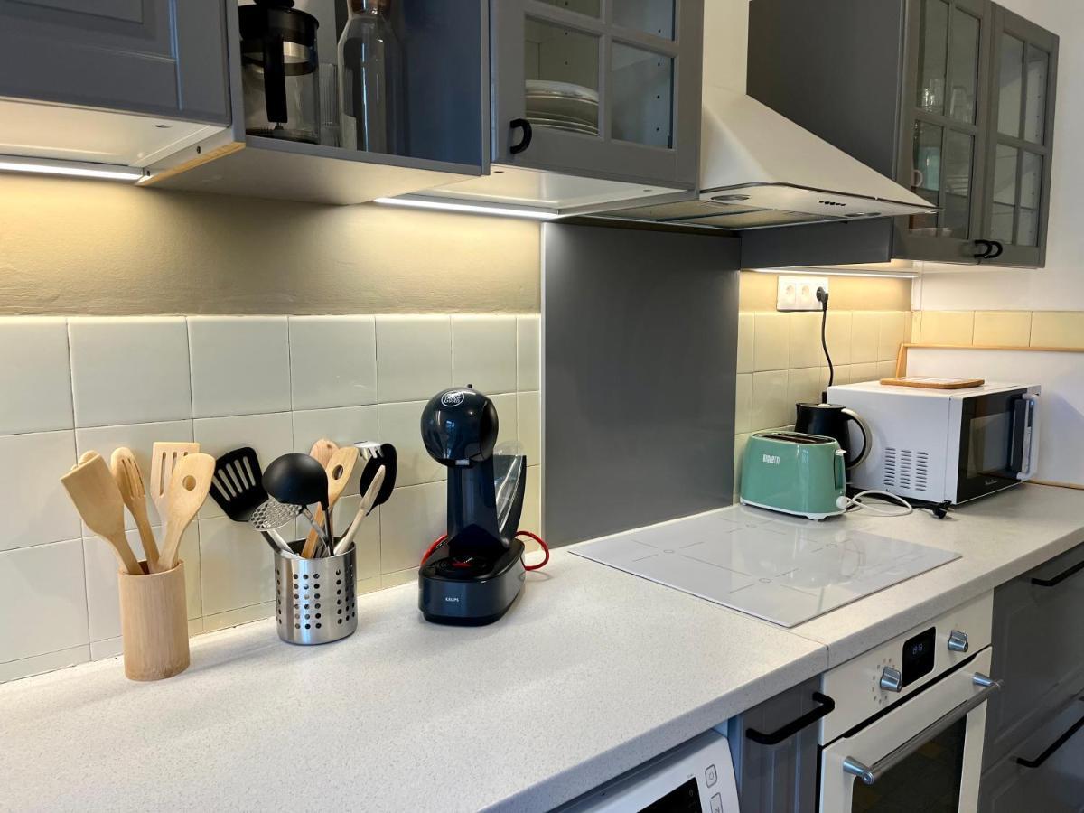 Bel Appartement Lumineux Et Calme A 10Min A Pied Du Centre Aix Avec Parking Et Air Conditionne Aix-en-Provence Luaran gambar