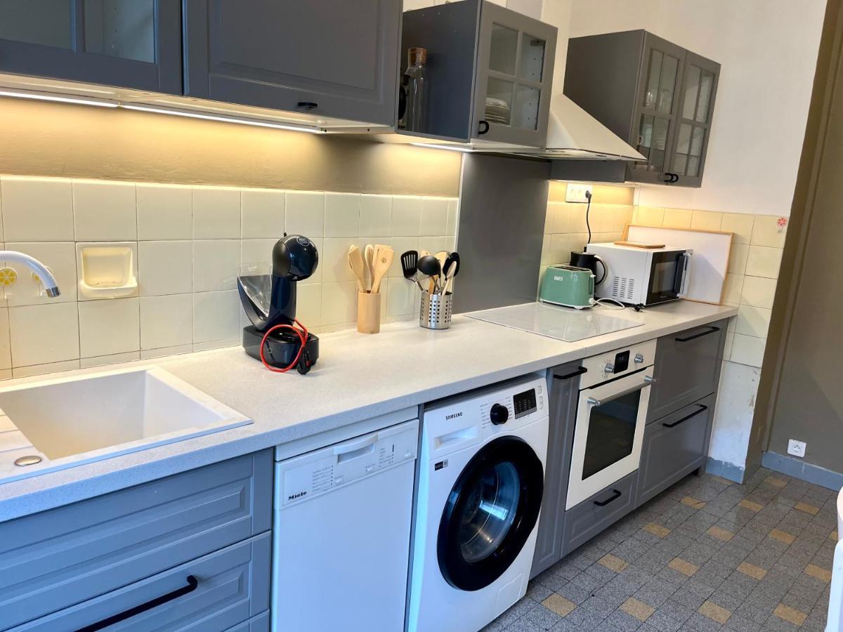 Bel Appartement Lumineux Et Calme A 10Min A Pied Du Centre Aix Avec Parking Et Air Conditionne Aix-en-Provence Luaran gambar