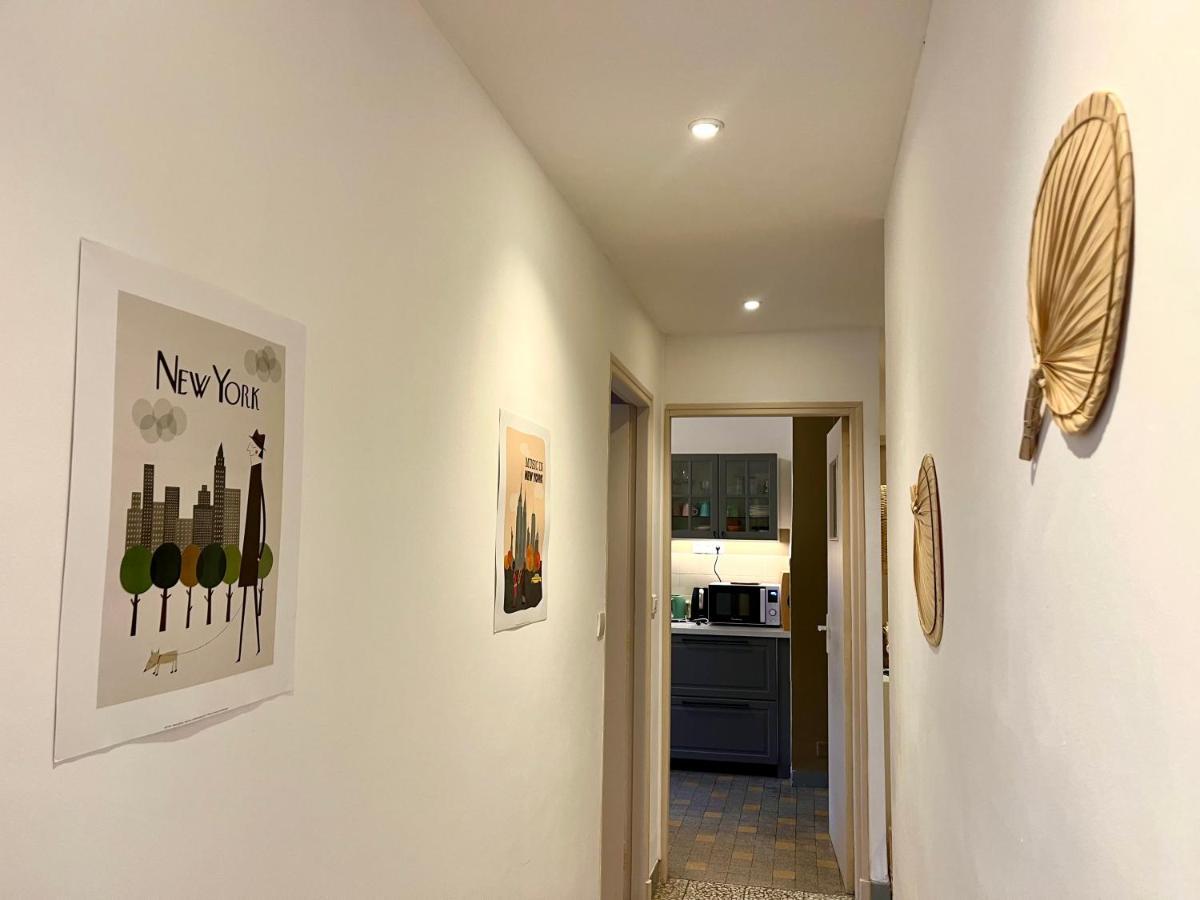 Bel Appartement Lumineux Et Calme A 10Min A Pied Du Centre Aix Avec Parking Et Air Conditionne Aix-en-Provence Luaran gambar